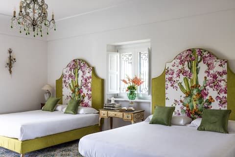 Apartment in Historic Villa close to Amalfi