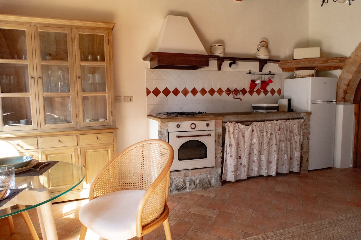 Top Airbnb: Viola Suite - La Vitaverde Agriturismo a Santa Luce