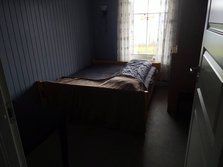 Downstairs bedroom.
Double bed, 190 cm long, suitable for 2 children/youth.