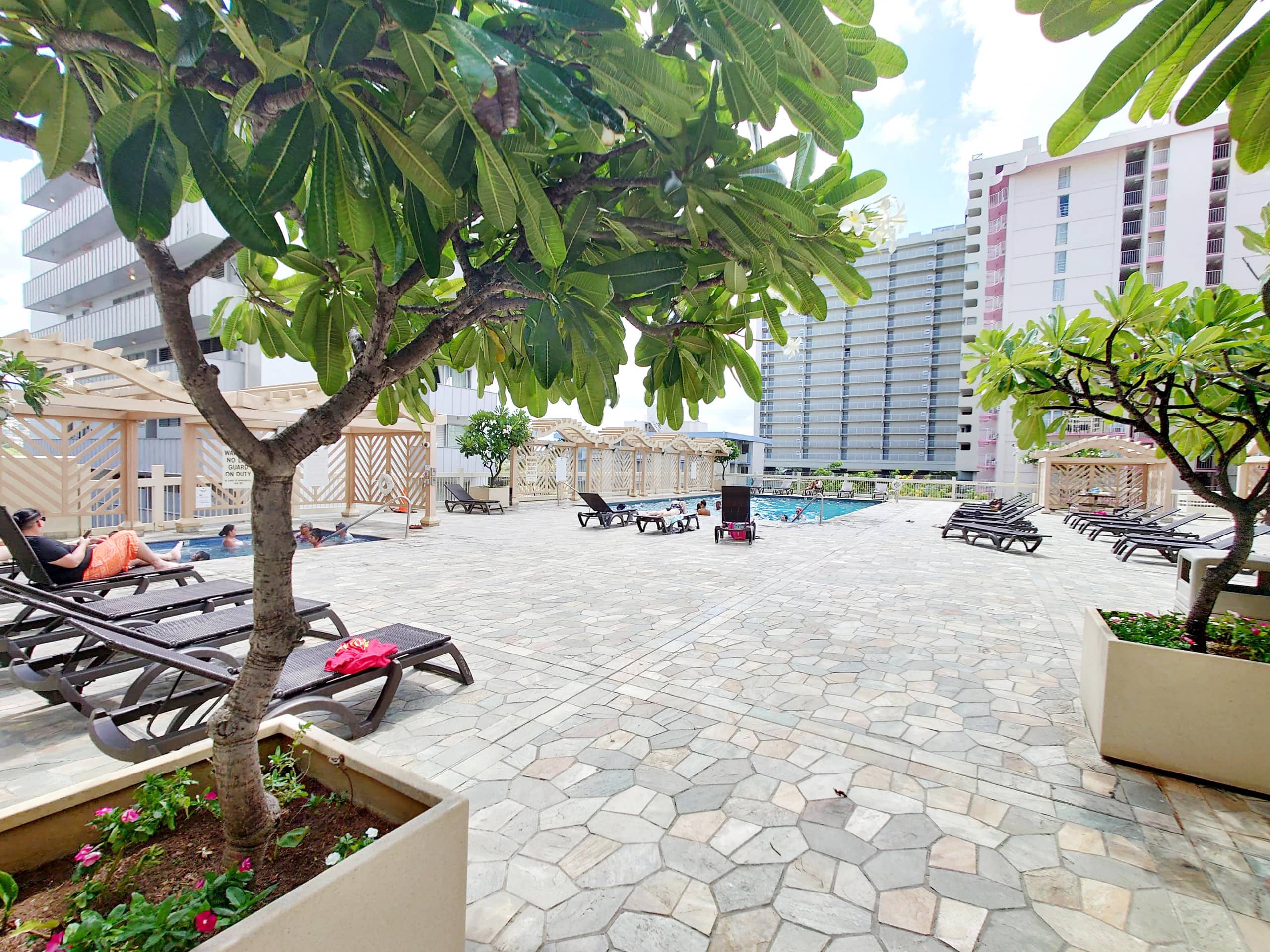 Center of Waikiki - 1 Bedroom 3 Queen Size Beds - Image 34