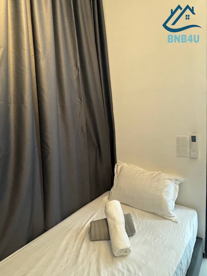 ห้องนอน 3 - เตียงเดี่ยว 1 หลังพร้อมเครื่องปรับอากาศ