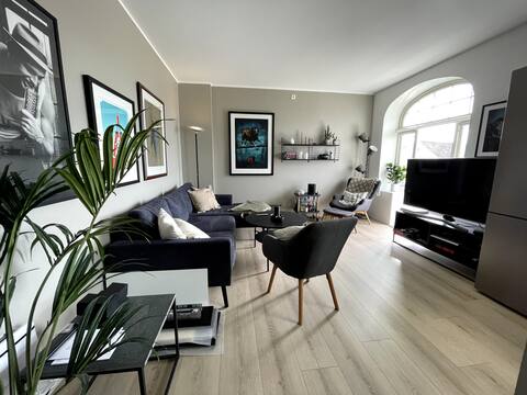 Top performing Airbnb: In the middle of beautiful Mandal in Lindesnes