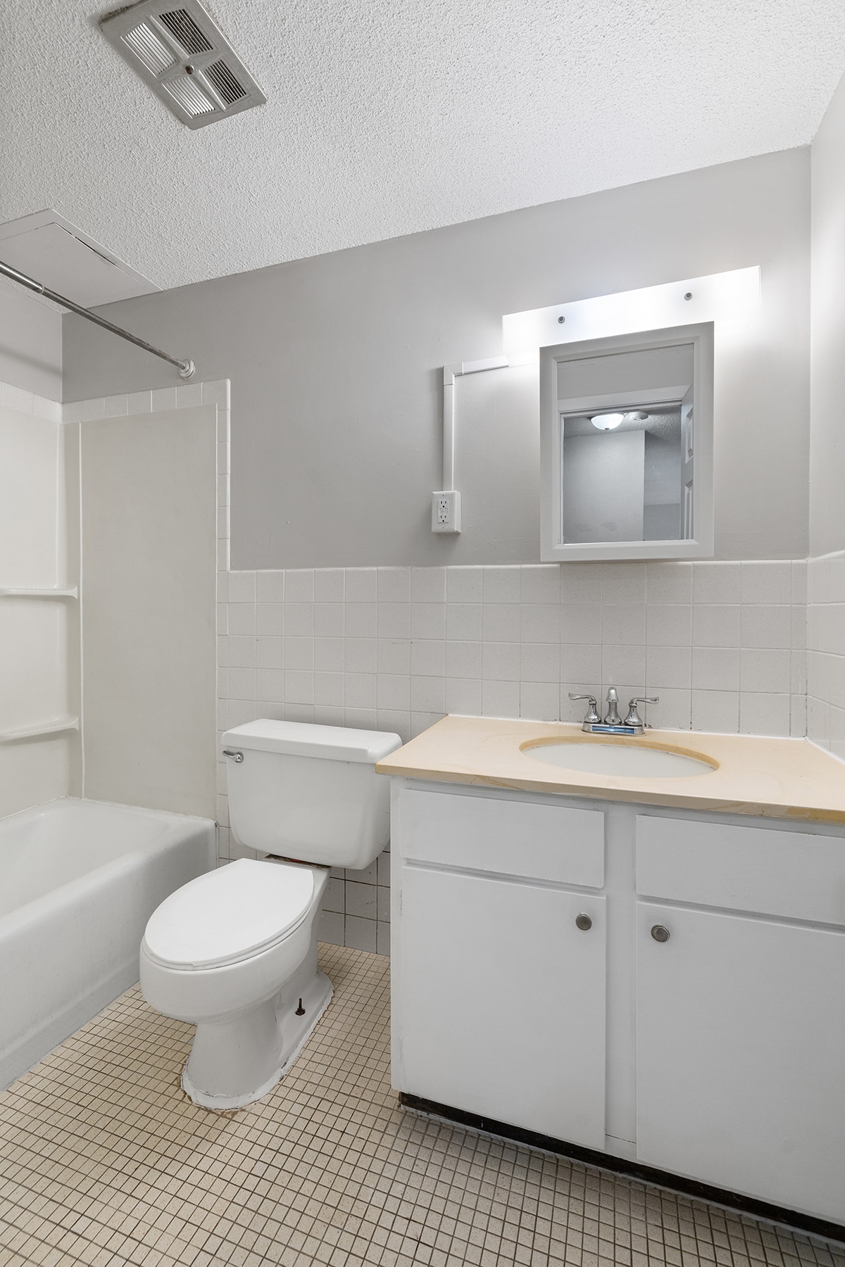 Awesome Value near MSP Airport(845-103)