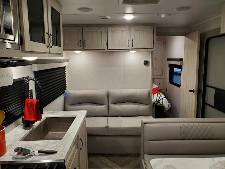 The Poppy Rv - Georgetown, TX