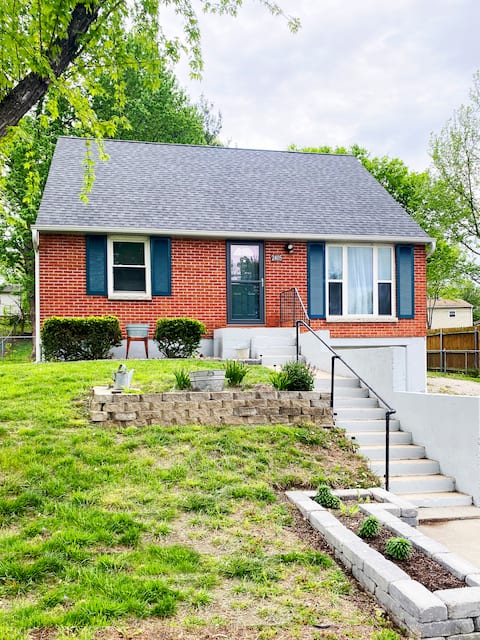 Home Sweet Home - Bittersweet Ln
