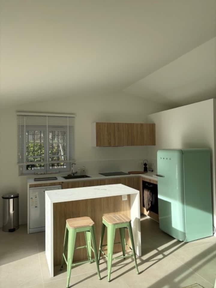 Joli Loft Au Pied Du Luberon - Gordes