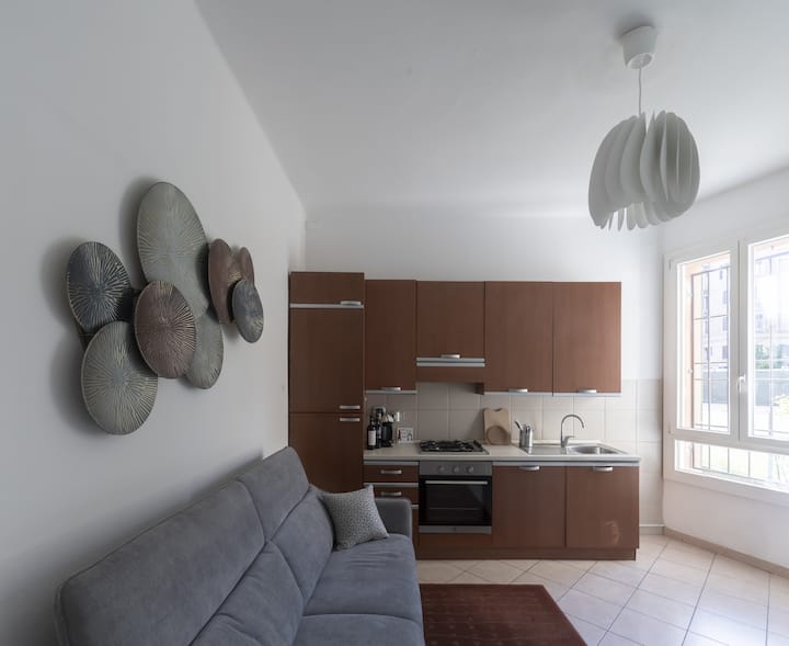 Sun Donato House - Bologna Guglielmo Marconi Airport (BGA)