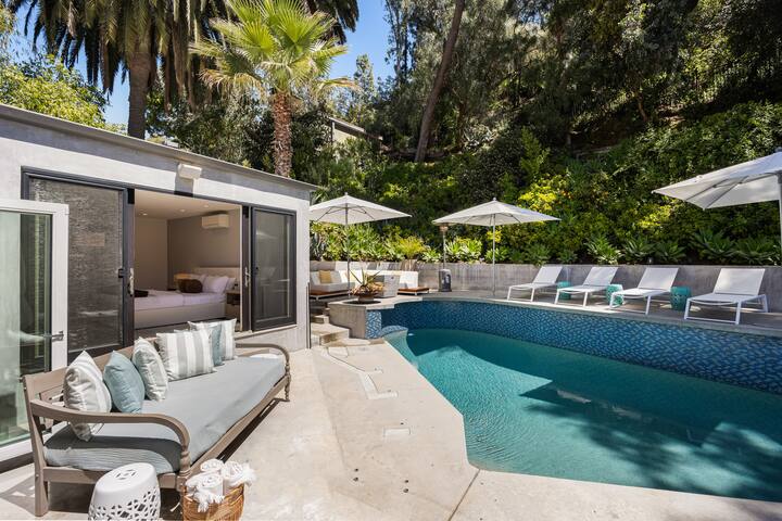 Beverly Hills Canyon Villa by Stay Awhile Villas gallery image 5