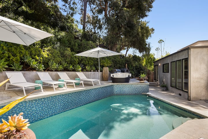 Beverly Hills Canyon Villa By Stay Awhile Villas - Beverly Hills, CA