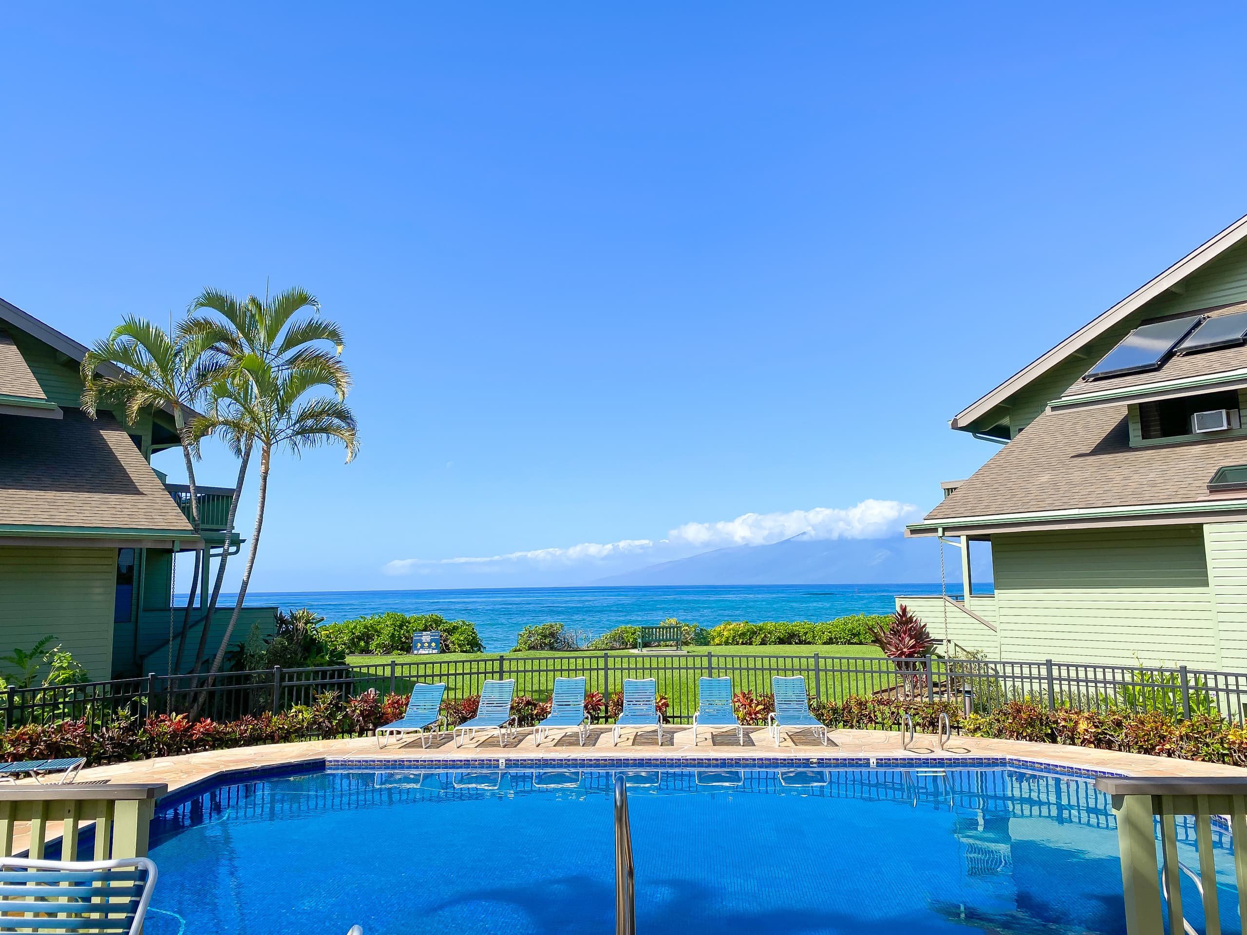 Home in Lahaina · ★5.0 · 3 bedrooms · 6 beds · 3 baths - Image 22