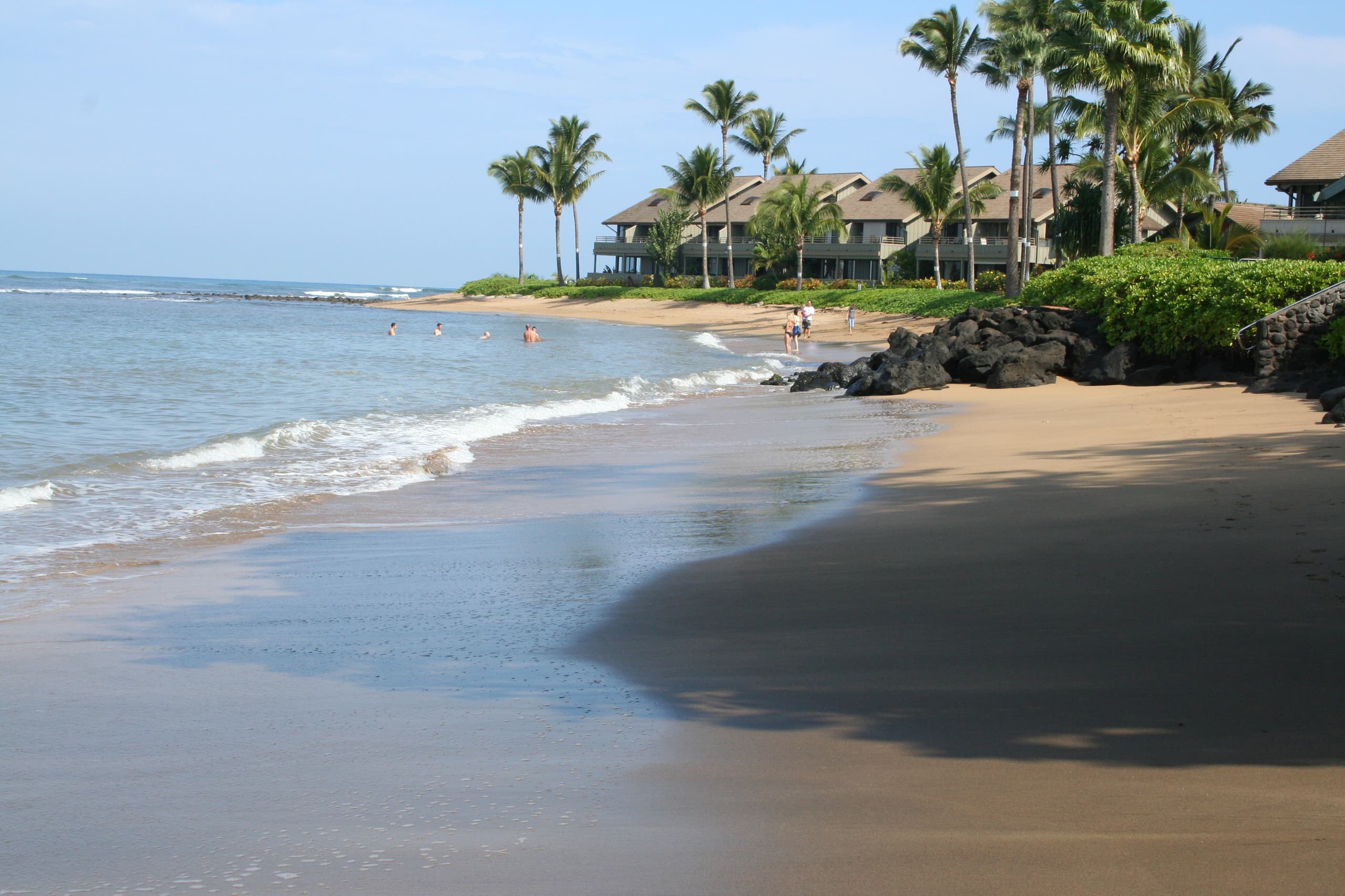 Home in Lahaina · ★5.0 · 3 bedrooms · 6 beds · 3 baths - Image 29