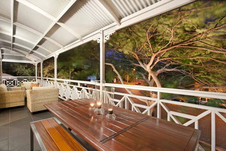 Lambert House – Upper & Middle levels gallery image 4