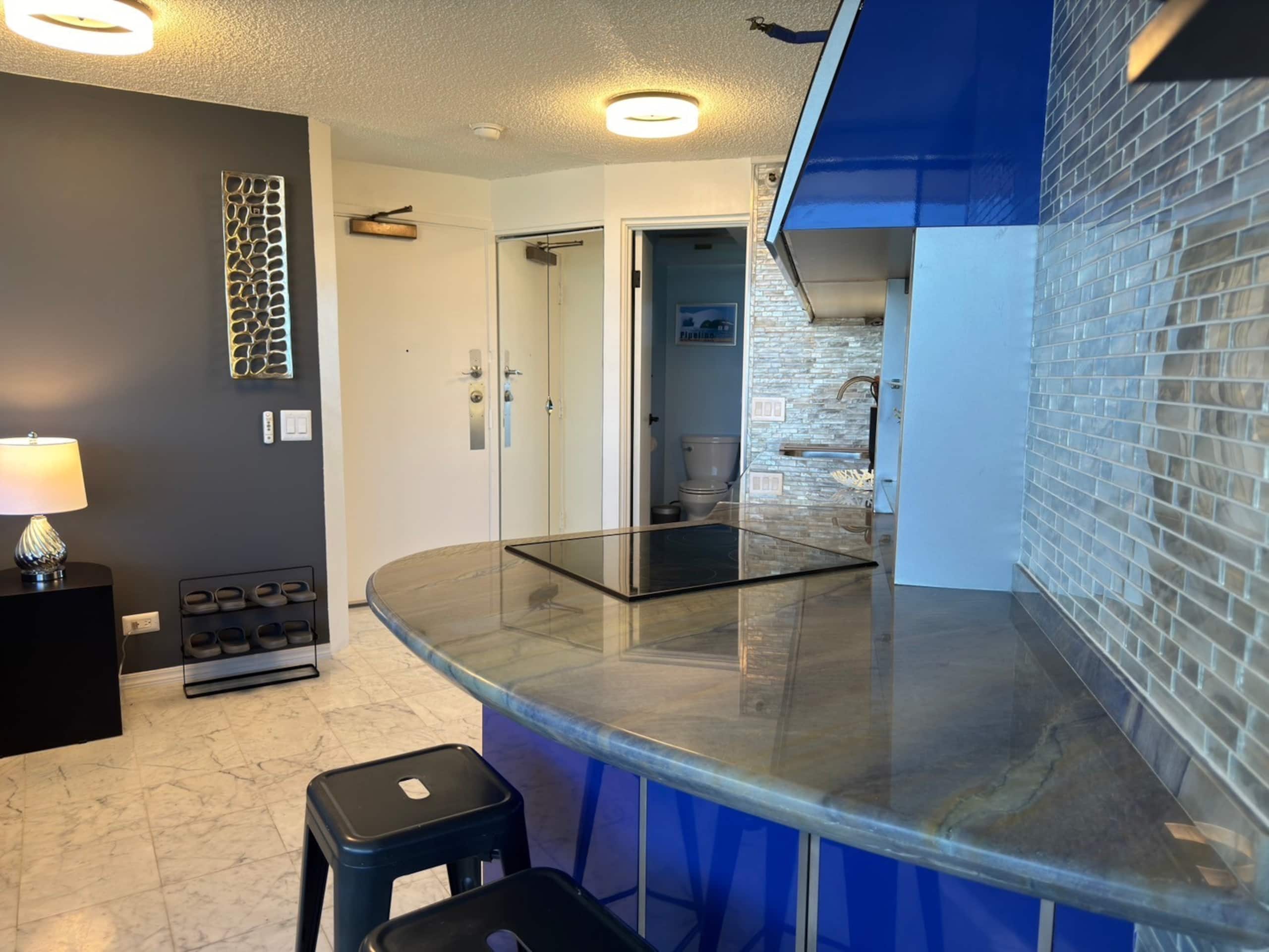 #Private studio@Waikiki W/Pool! near Hilton Lagoon - Image 6