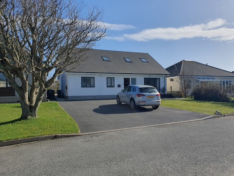 Blue Bay Villa 5 min walk beach