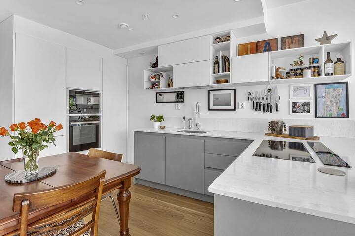 Beautiful and high standard 3BR flat at seaside gallery image 5