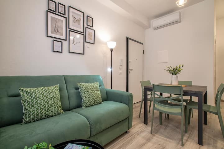 Casa Lavanda. Appartamento Al Centro Di Olbia - Ólbia