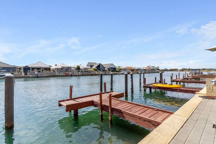 Piccolo Waters – Mandurah, Halls Head Canal Home gallery image 3