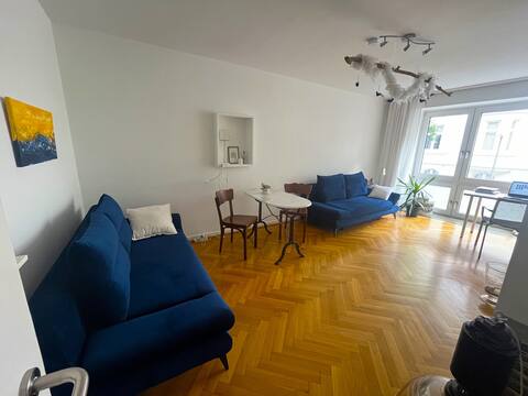 Big room - beautiful city location