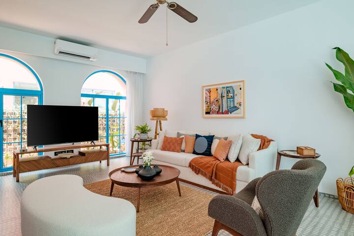 Living room image 4