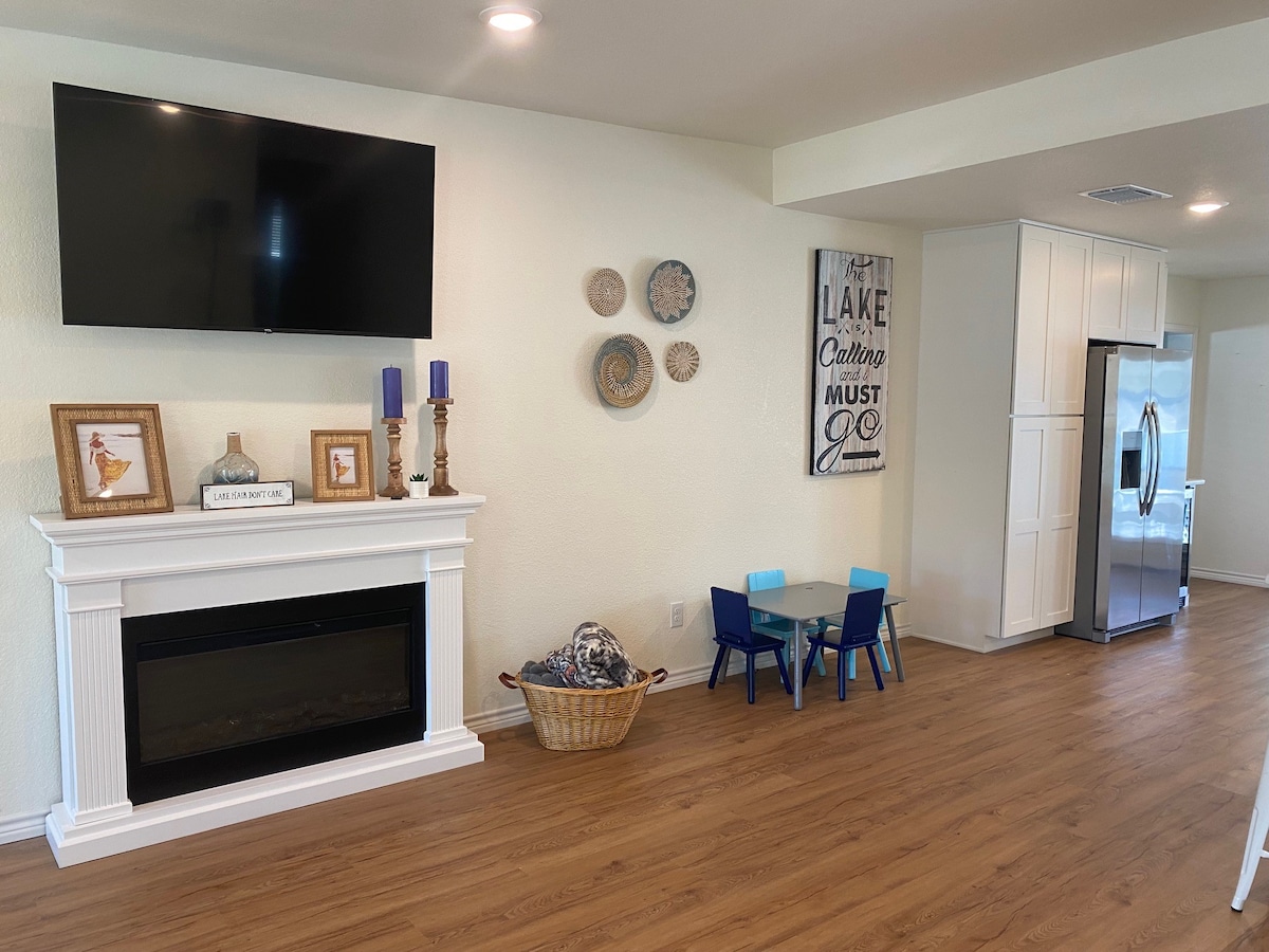 Top performing Airbnb: 5/3 Sunnyside Up Retreat on Lake LBJ in Texas Hill Country