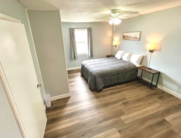 חדר שינה ראשי קווין סייז