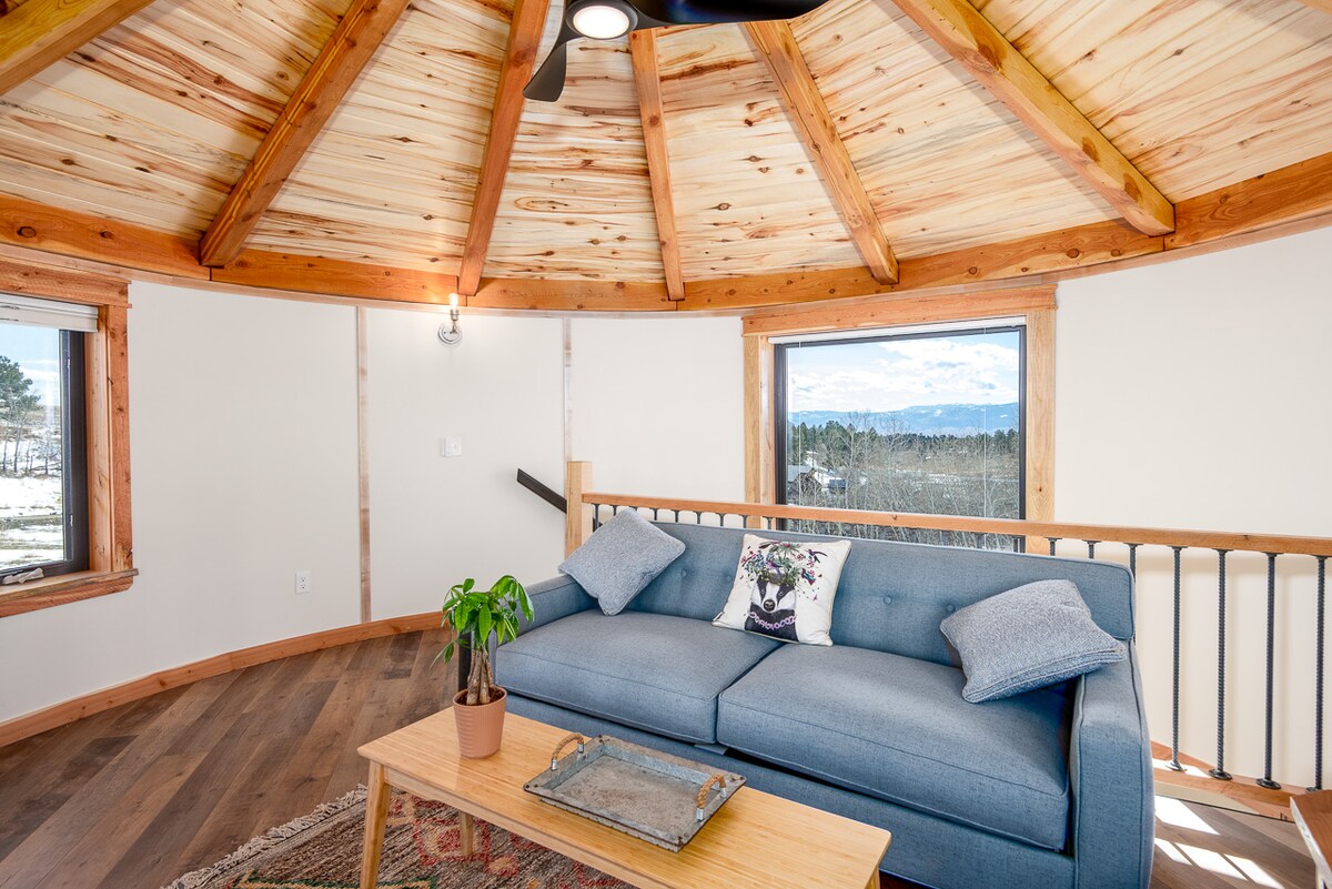 Top performing Airbnb: The Mountain Silos (#6) in Helena