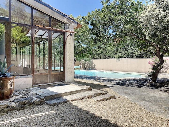 Riad En Provence, Calme, Piscine, Climatisé - Gordes