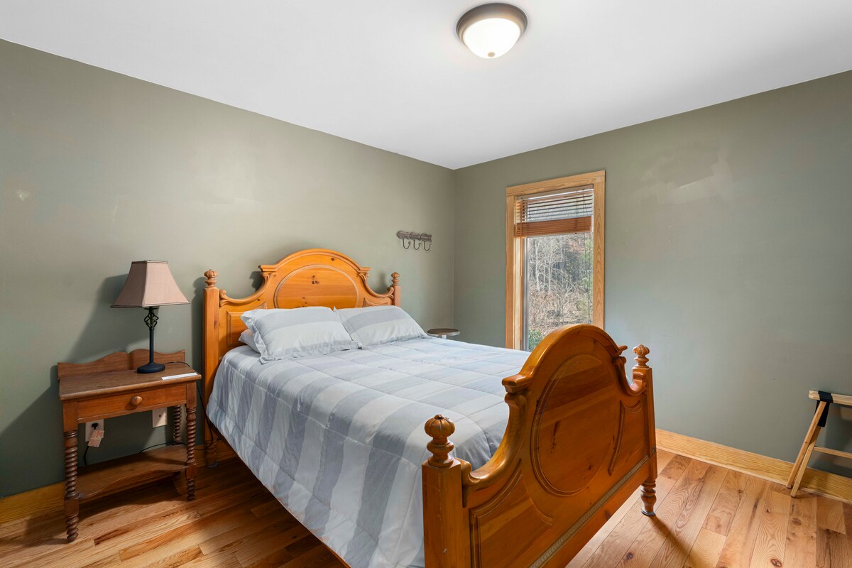 חדר שינה מס '3 (בקומה הראשית)
