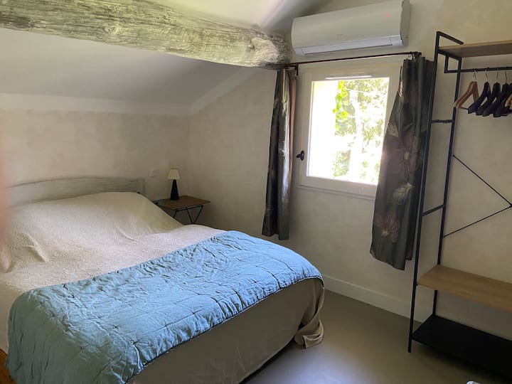 საძინებელი 2