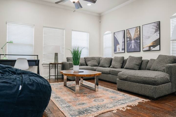 Cozy 2 Townhomes near Lower Greenville gallery image 3