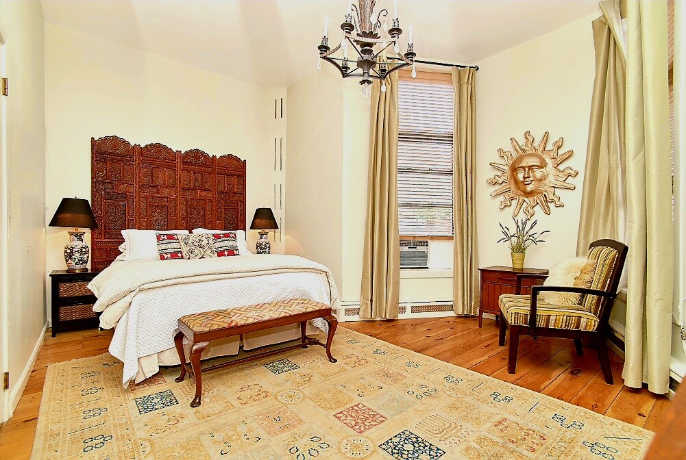 Posteľná bielizeň z egyptskej bavlny, matrac s pamäťovou penou, výber páperových alebo umelých vankúšov