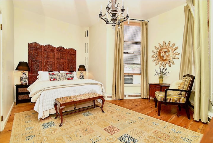 Ეგვიპტური ბამბის ზეწრები, მეხსიერების ქაფის ლეიბის ზედაპირი, ქვემოთ ან სინთეტიკური ბალიშების არჩევანი