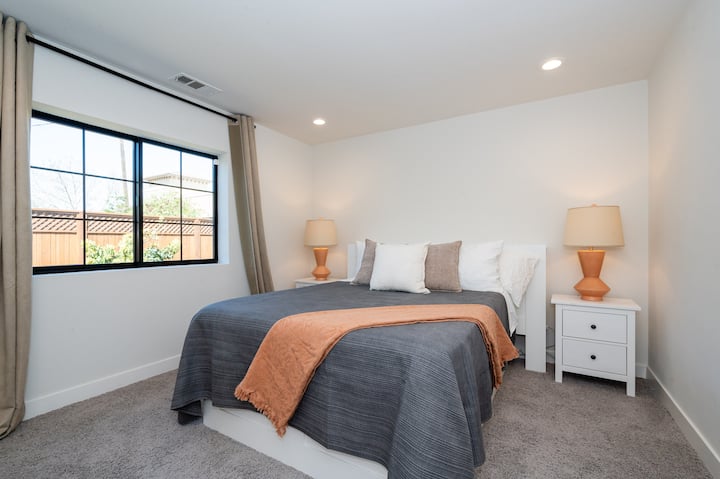 საძინებელი 3