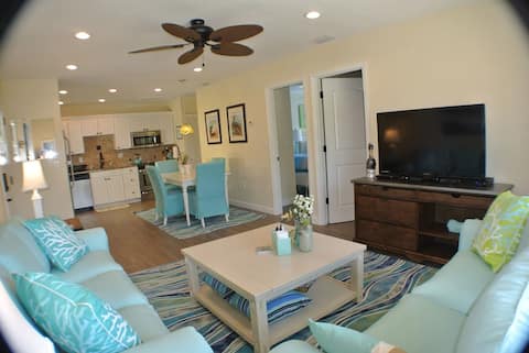Top performing Airbnb: Fl*AMI*NGO in Bradenton Beach