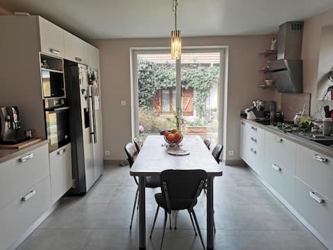 Stay with Sandra and Joseph - 3 bedrooms