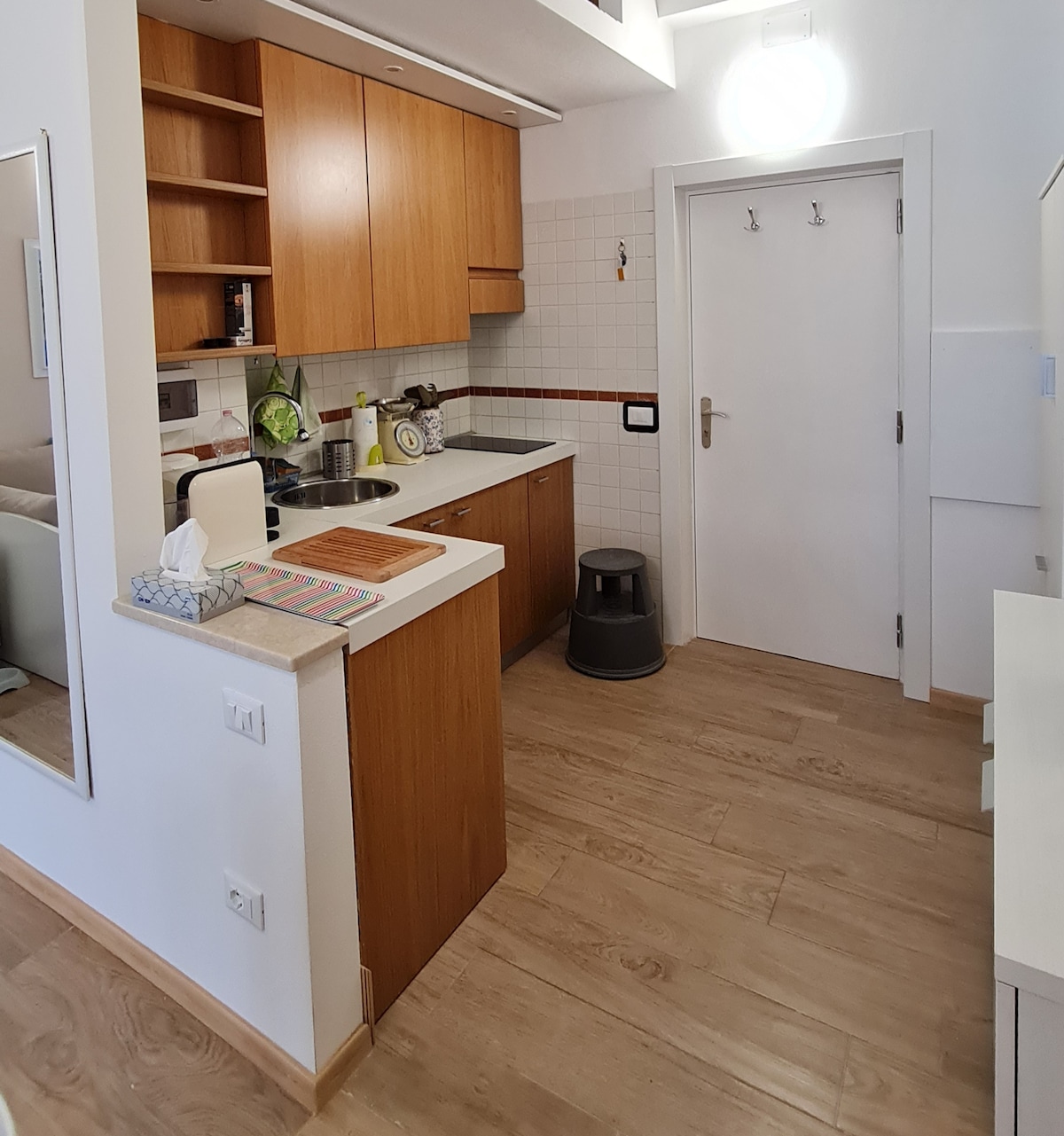 Airbnb con migliori performance: Bright Studio Apartment 40 sqm. Garda a Garda