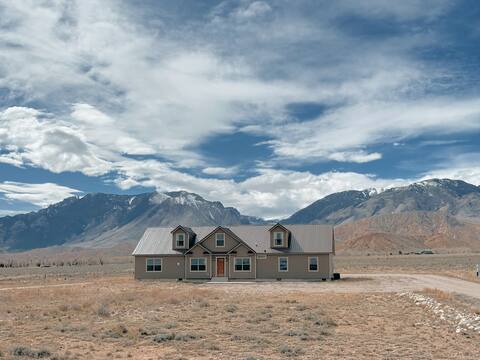 Beartooth Retreat - Near Cody WY and Red Lodge MT