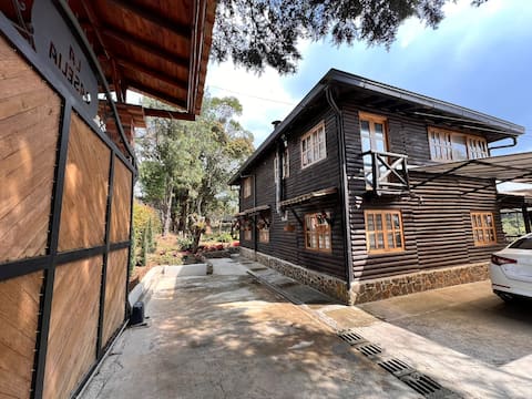 cozy farm in Santa Elena