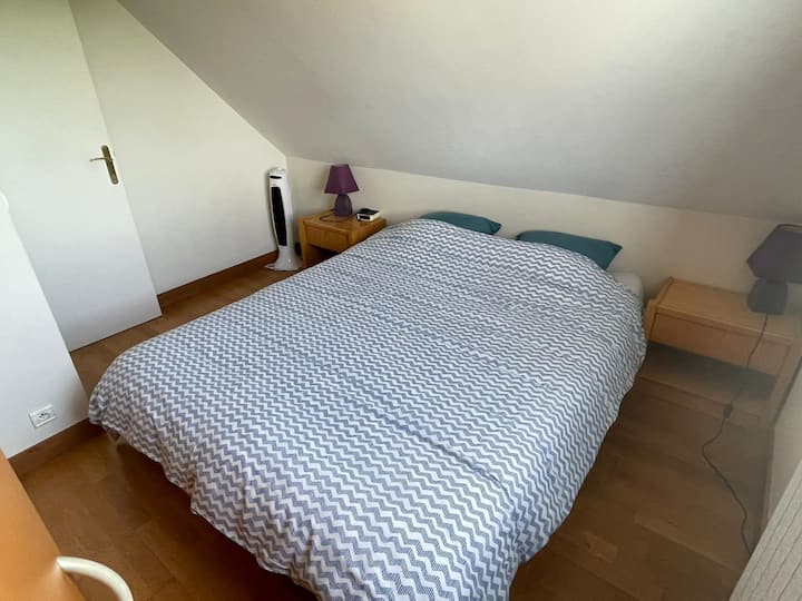 Gîte
Chambre lit 160