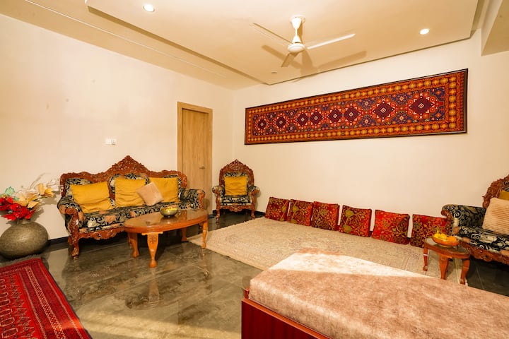 Zaabeel Villa, Srinagar Kashmir - Srinagar