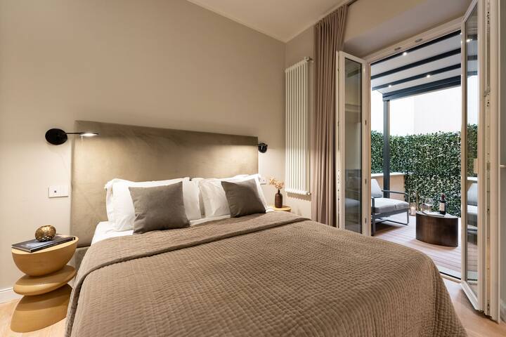 The Tangerine Arcade-Luxury-Terrace gallery image 2