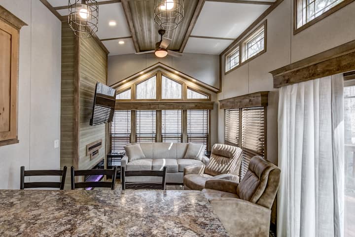 Მისაღები ოთახი 