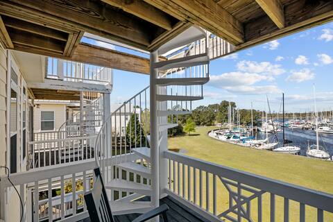 Marina View
