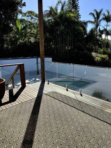 Noosa Junction Retreat. gallery image 5