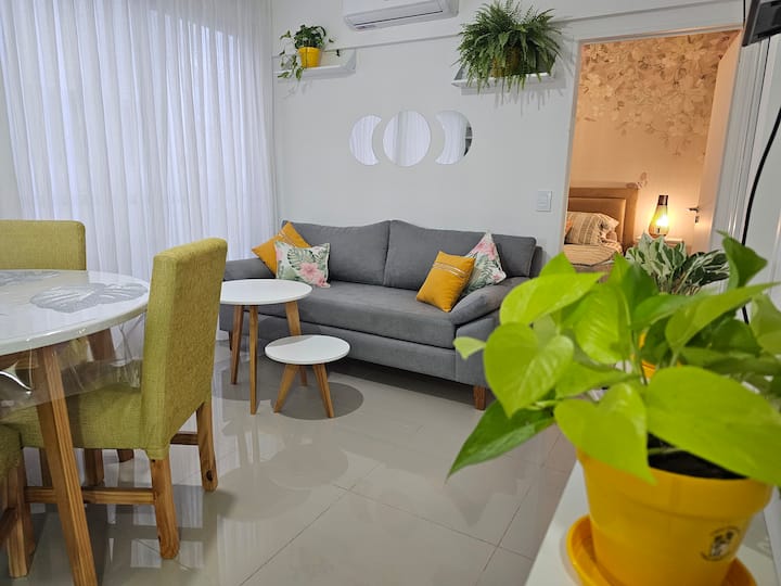 Квартира с 1 спальней и мебелью в Almagro