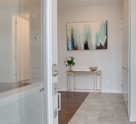 Peaceful House at Barrhaven Ottawa