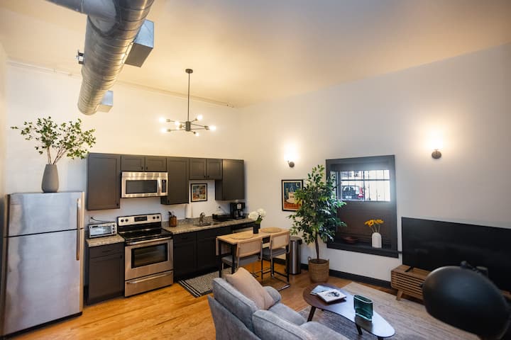 Newly Renovated Open Concept 1br 103 - トロイ, NY