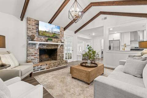 Spacious Retreat with Pool