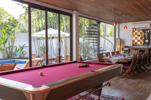 *4BR Villa | Pool, Pool Table, BBQ & Garden V136