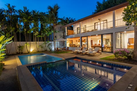 *4BR Villa | Pool, Pool Table, BBQ & Garden V136